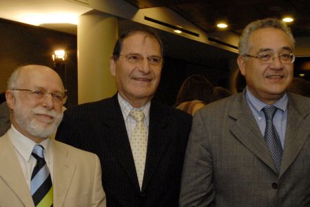 Mario Rosemblatt, Manuel Krauskopf and Chile´s MInister of Economy Hugo Lavados.